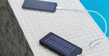 Comment fonctionnent les chargeurs portables pour téléphones solaires ?